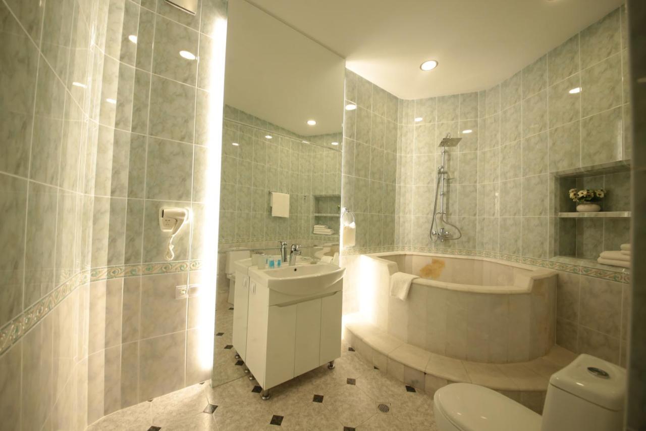 Stay Boutique Hotel تبليسي المظهر الخارجي الصورة